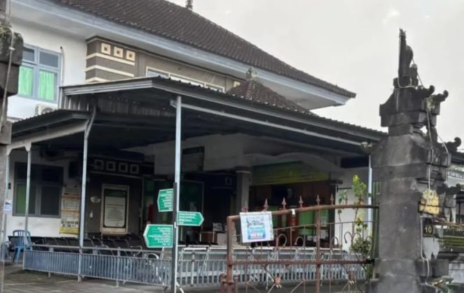 
					Puskesmas Kediri Mencekam Saat Cuti Bersama, Orang Sakit Disuruh Ikut Libur