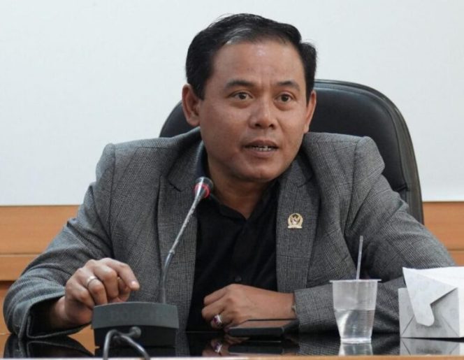 
					Ketua DPRD Karawang Dukung Program Sekolah MAUNG