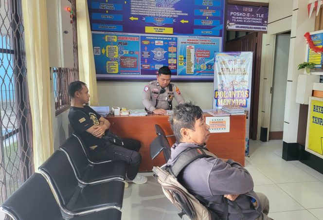 
					Satlantas Polres Murung Raya Melalui Program Polantas Menyapa, Maksimalkan Pelayanan Samsat