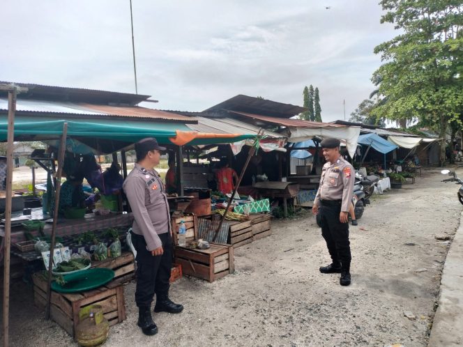 
					Giat Berikan Imbauan kepada warga masyarakat rutin oleh piket Polsek Kapuas Tengah.