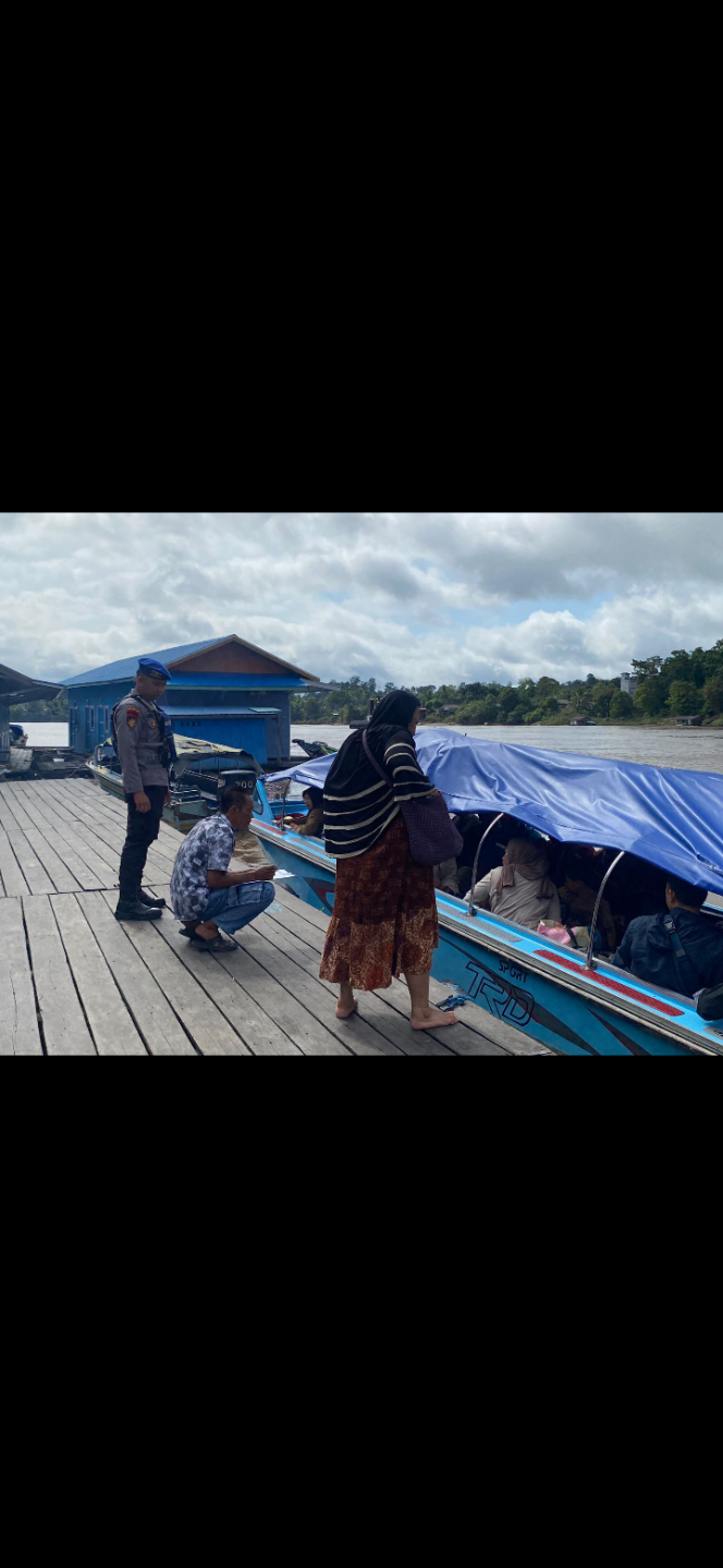 
					Jaga Kondusifitas Wilayah Perairan, Satpolairud Polres Barito Utara Intensifkan Patroli dan Sambang Masyarakat Pesisir