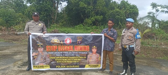
					Polsek Basarang Sosialisi Larangan Ilegal Mining Di Wilayah Hukumnya