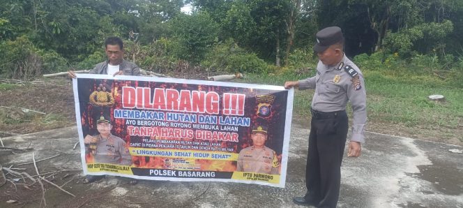 
					Cegah Terjadinya Karhutla, Anggota Polsek Basarang Lakukan Sosialisasi Secara Rutin