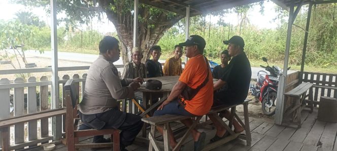 
					Antisipasi Gangguan Kamtibmas Personil Polsek Basarang Giat Patroli Dialogis