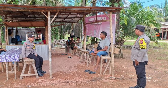 
					Sisir Jalur Utama dan Pemukiman, Patroli Pagi Polsek Balai Riam Pastikan Kondisi Kamtibmas Terkendali