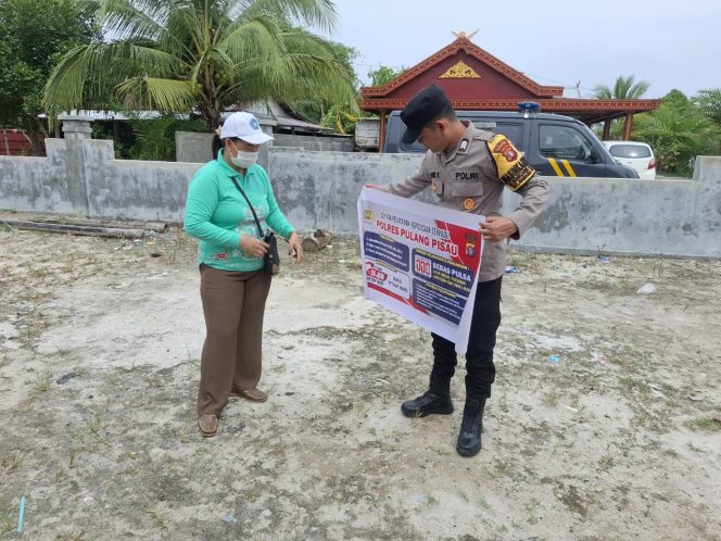 
					Personel Polsek Banama Tingang Sosialisasikan Layanan Call Center 110 dan SPKT Polres Pulang Pisau