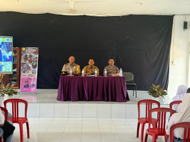 
					Jelang Pengumuman Kelulusan, Polsek Pangkalan Banteng Himbau Siswa SMKN 1 Rayakan dengan Tertib