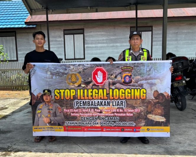 
					Lawan Pembalakan Liar, Polisi Turun Langsung Edukasi Warga Kapuas Barat