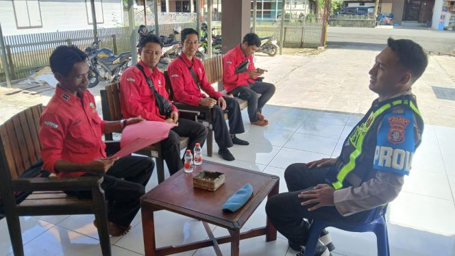 
					Perkuat Sinergi, Polsek Kapuas Barat dan Manggala Agni Koordinasi Intensif Antisipasi Karhutla