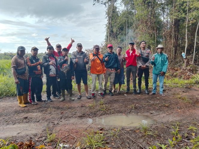 
					MEDIASI LAHAN SENGKETA, BHABINKAMTIBMAS DAMPINGI PENYELESAIAN ANTARA BADRIANSYAH DAN DUANSYAH