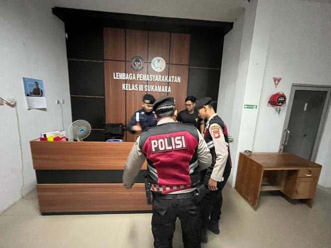 
					Sinergi Jaga Obyek Vital, Sat Samapta Polres Sukamara Pantau Kondusifitas Lapas