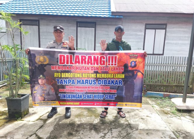 
					Antisipasi Musim Kemarau, Polsek Kapuas Barat Gencarkan Himbauan Larangan Karhutla kepada Warga