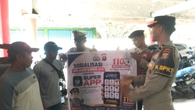 
					PAMAPTA I POLRES SERUYAN PATROLI DIALOGIS, SOSIALISASIKAN SUPER APP POLRI KEPADA MASYARAKAT