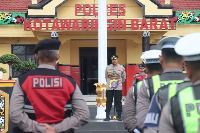 
					Pimpin Apel Jam Pimpinan, Kapolres Kobar Tekankan Hal Penting Kepada Personelnya
