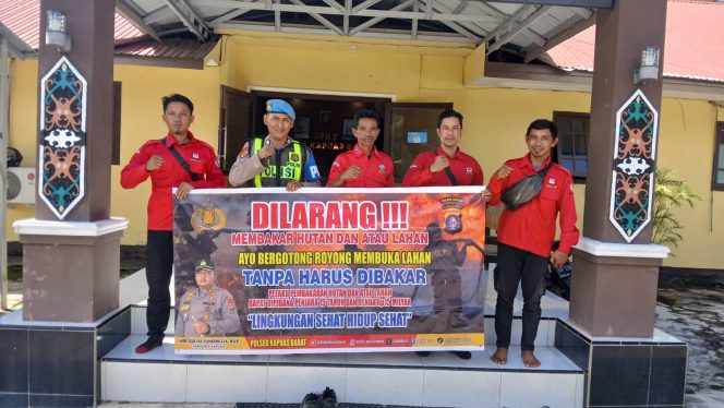 
					Sinergi Cegah Karhutla, Polsek Kapuas Barat Patroli Terpadu Bersama Manggala Agni Wilayah II
