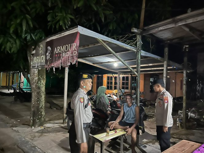
					Jamin Keamanan Pesisir, Polsek Jelai Gelar KRYD Malam Hari dan Sosialisasi 110