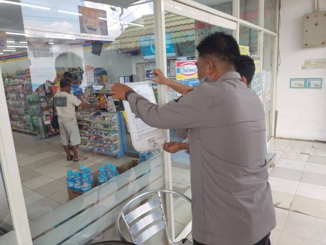 
					Personel Polsek Basarang Himbau Maklumat Polda Kalteng Dengan Warga Di Wilayah Hukumnya