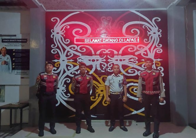 
					Perkuat Pengamanan Objek Vital, Sat Samapta Polres Sukamara Sambangi Lapas Malam Hari