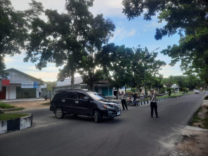 
					Sat Lantas Polres Sukamara Gencarkan Pengaturan Pagi Demi Kamseltibcarlantas yang Kondusif