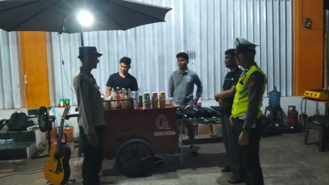 
					PAMAPTA I POLRES SERUYAN PATROLI DIALOGIS MALAM HARI, SAMBANG WARGA JAGA KAMTIBMAS