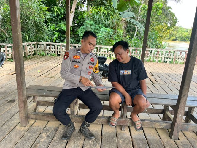 
					BHABINKAMTIBMAS GANTUNG PENGAYUH SOSIALISASIKAN MAKLUMAT KAPOLDA TENTANG LARANGAN BAKAR LAHAN