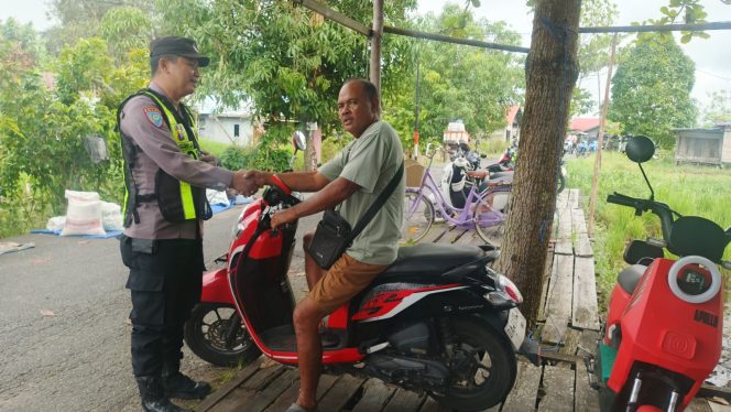 
					PERSONIL POLSEK PULAU PETAK LAKSANAKAN PATROLI DIALOGIS KE DESA-DESA WILAYAH KECAMATAN PULAU PETAK