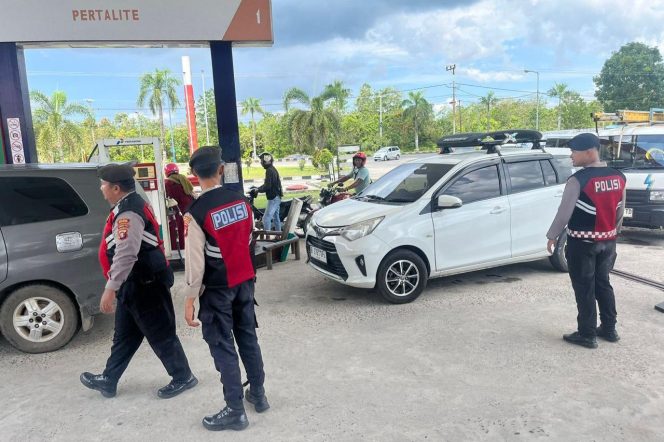 
					Sat Samapta Polres Sukamara Amankan Jalur Energi Melalui Patroli Pagi ke Area SPBU Sukamara