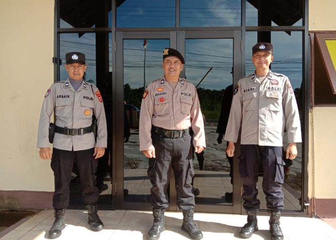 
					POLSEK PULAU PETAK LAKSANAKAN SIAGA MAKO PAGI
