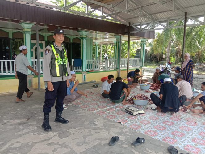 
					PERSONIL POLSEK PULAU PETAK LAKSANAKAN PATROLI DIALOGIS KE DESA-DESA WILAYAH KECAMATAN PULAU PETAK