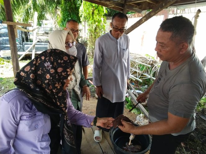 
					SIDOKKES POLRES SERUYAN GELAR PEMERIKSAAN POST MORTEM HEWAN QURBAN