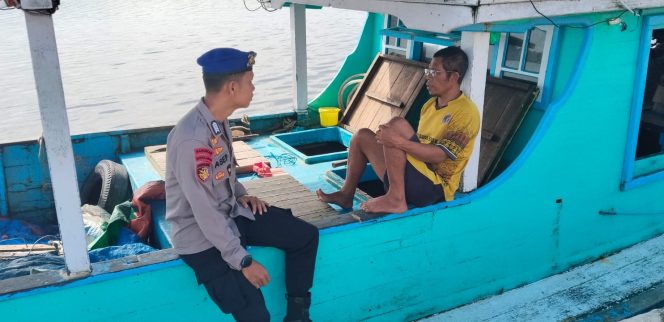 
					SATPOLAIRUD POLRES SERUYAN PATROLI DIALOGIS DI PESISIR DAS SERUYAN SAAT IDUL ADHA