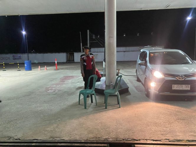 
					Sat Samapta Polres Sukamara Amankan Jalur Energi Melalui Patroli Malam Hari ke Area SPBU Sukamara