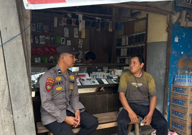 
					Wujudkan Wilayah yang Sejuk, Kapolsek Sepang Ajak Masyarakat Pupuk Persatuan dan Toleransi