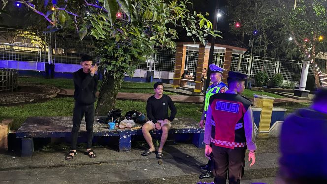 
					Polres Barito Utara Laksanakan Patroli Kota Malam Hari, Cegah Premanisme dan Balap Liar di Muara Teweh