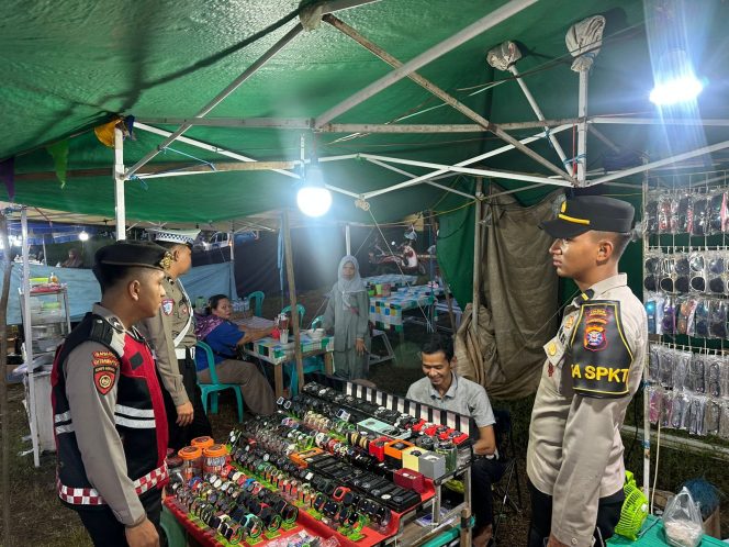 
					POLISI SAMBANG PASAR MALAM, PASTIKAN KENYAMANAN PENGUNJUNG DAN PEDAGANG