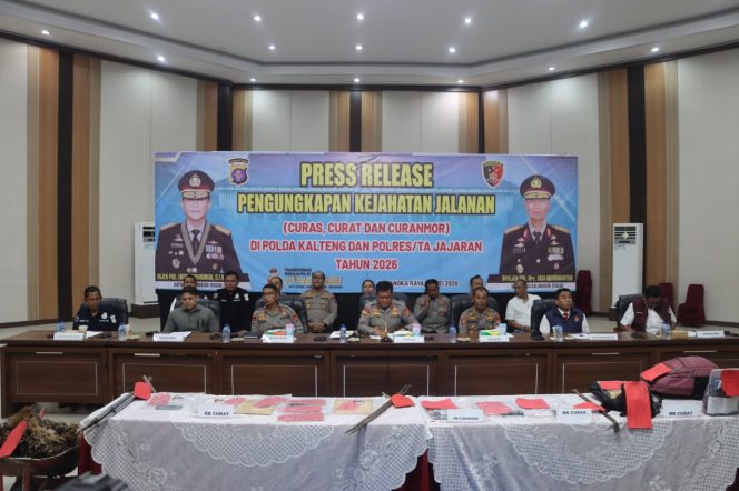 
					Kapolres Barsel Hadiri Press Release Pengungkapan Kasus Kejahatan Jalanan Di Polda Kalteng