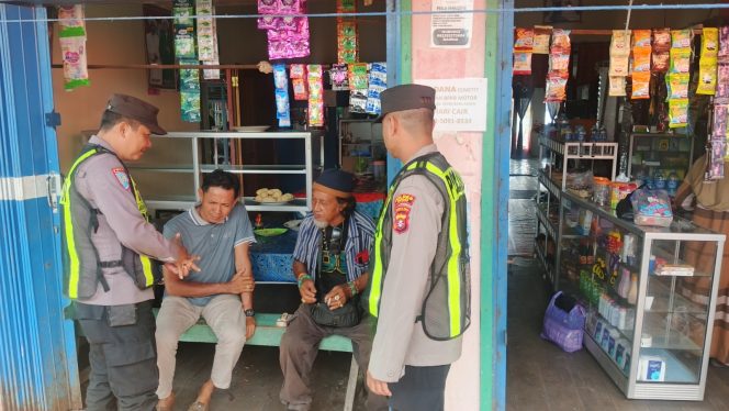 
					PERSONIL POLSEK PULAU PETAK LAKSANAKAN PATROLI DIALOGIS KE DESA-DESA WILAYAH KECAMATAN PULAU PETAK