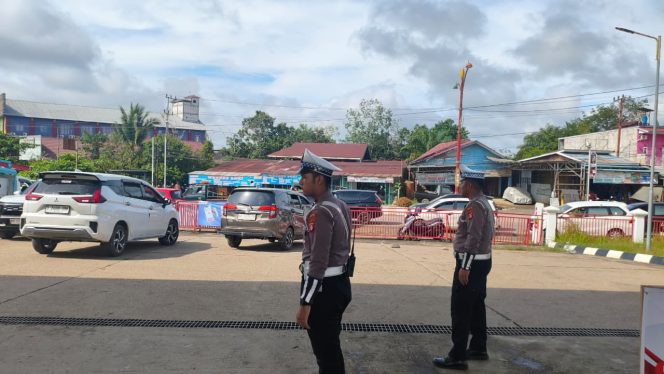 
					Pastikan Antrian Aman dan Lancar, Satlantas Polres Murung Raya Sambangi SPBU Puruk Cahu