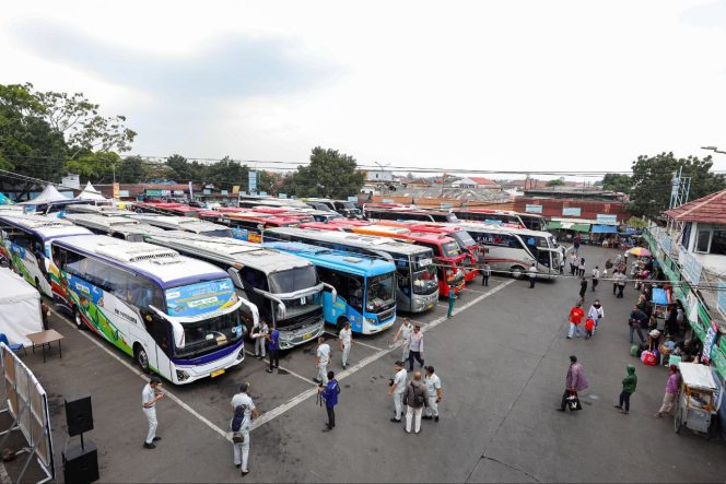 
					Tata Terminal Cicaheum, Wali Kota Intensifkan Dialog dengan Pedagang dan Operator Angkutan