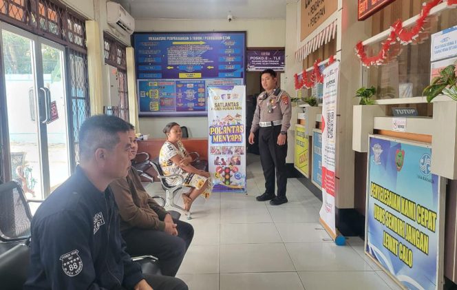 
					Satlantas Polres Murung Raya Gencarkan Program Polantas Menyapa, Maksimalkan Pelayanan Pajak di Kantor Samsat