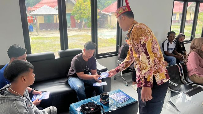 
					Polantas Menyapa Jadi Jembatan Komunikasi Antara Petugas SIM Satlantas Polres Mura dengan Masyarakat
