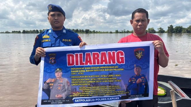 
					Cegah Illegal Fishing, Satpolairud Polres Kapuas Imbau Hal Ini Pada Warga Pesisir DAS Kapuas.