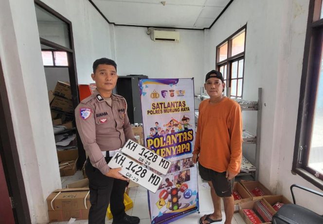 
					Polantas Menyapa, Satlantas Polres Murung Raya Pastikan Layanan Pembayaran Pajak Yang Transparan