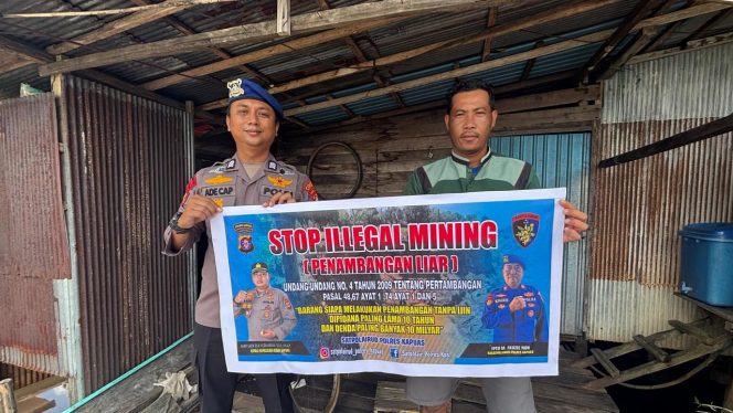 
					Satpolairud Polres Kapuas Laksanakan Patroli Perairan, Beri Imbauan Stop Penambangan Liar Di DAS Kapuas