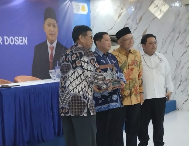 
					LLDIKTI Wilayah IV Gelar Unit Layanan Terpadu Keliling di UPS Bekasi, Fokus Transformasi Tata Kelola PTS