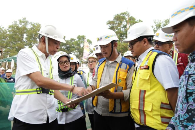 
					Wamensos Cek Sekolah Rakyat Lampung Timur, Target Rampung Sebelum Tahun Ajaran Baru