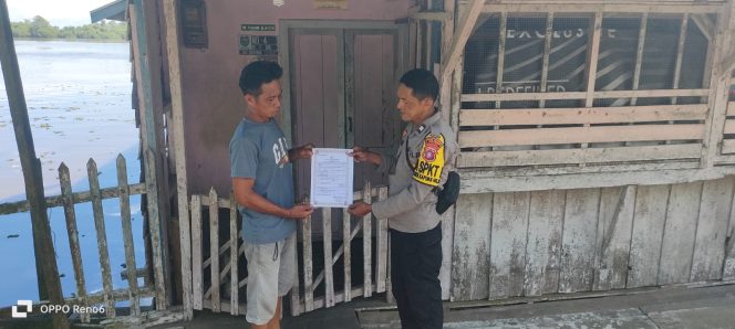 
					Melalui Maklumat Kapolda Kalteng Polsek Kapuas Hilir Berikan Pemahaman Kepada Masyarakat Tentang Sanksi Pidana Dan Denda Bagi Pelaku Karhutla