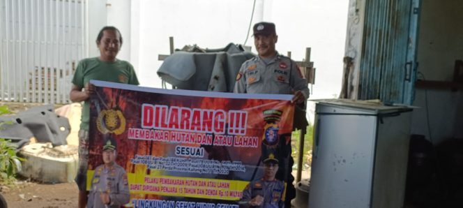 
					“Cegah Karhutla” Polsek Kapuas Timur Rutin Sosialisasi dan Imbau Masyarakat Tidak Membakar Hutan dan Lahan
