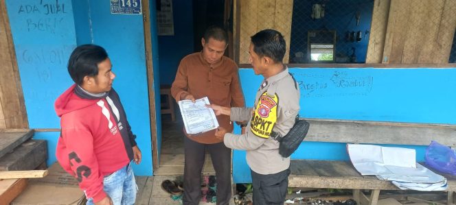 
					Melalui Maklumat Kapolda Kalteng Polsek Kapuas Hilir Berikan Pemahaman Kepada Masyarakat Tentang Sanksi Pidana Dan Denda Bagi Pelaku Karhutla 