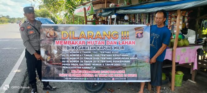 
					Cegah Terjadinya Karhutla Polsek Kapuas Hilir Gencar Laksanakan Sosialisasi Himbauan Larangan Karhutla Kepada Masyarakat